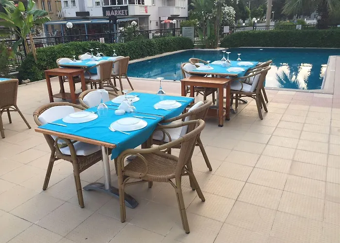 Aegean Princess And מרמריס