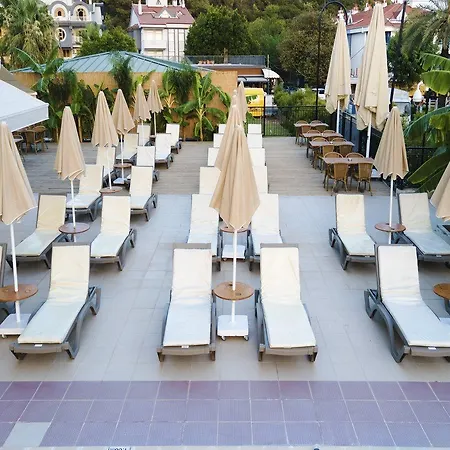 Aegean Princess And Szálloda 3*